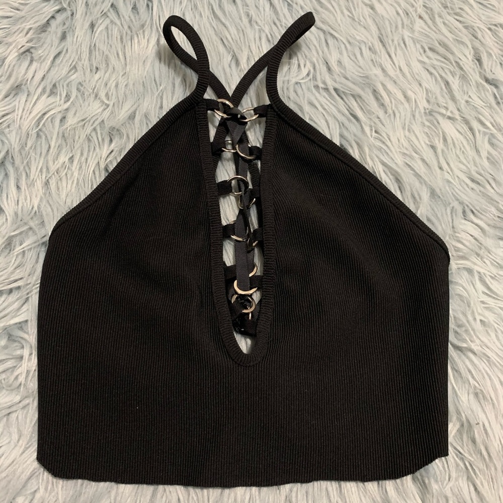 🎉3 for 15🎉 F21 Black Crisscross Crop Tank